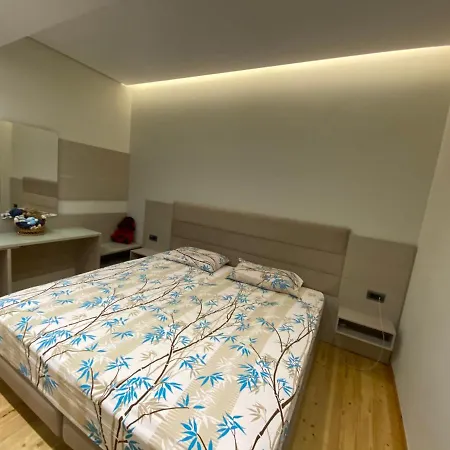 Panorama - 3 Bedrooms Sea View - Free Parking *