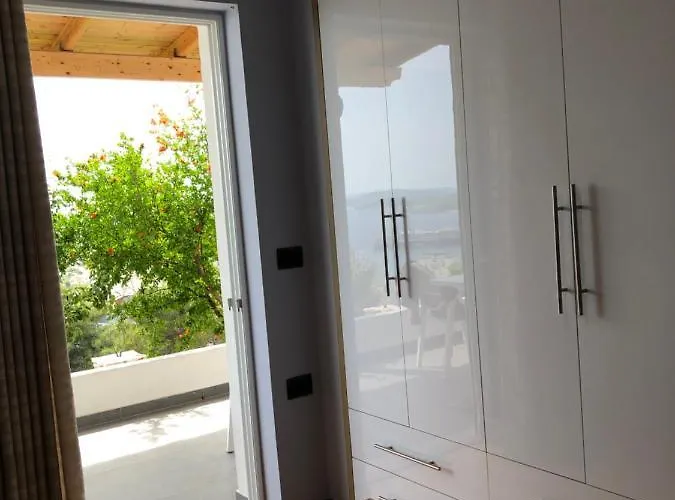 Villa Panorama - 3 Bedrooms Sea View - Free Parking Sarandë